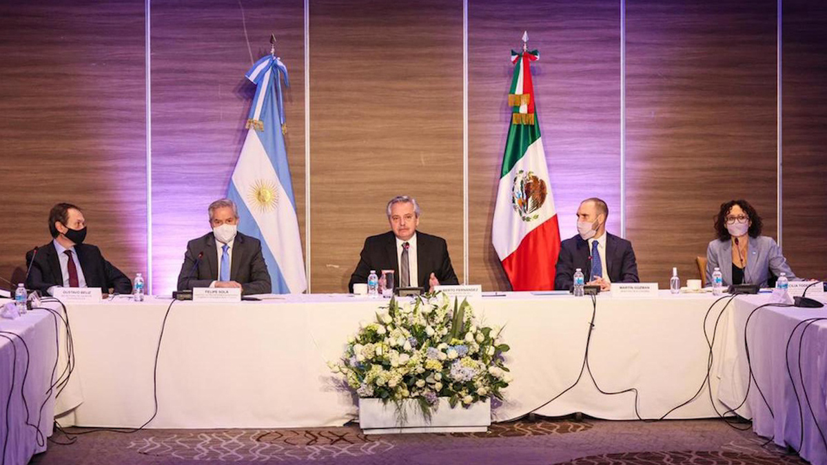 Alberto Fernández se reúne con empresarios mexicanos para discutir economía argentina