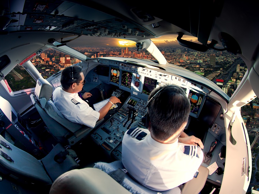 La aviación es uno de los sectores más golpeados por la pandemia del coronavirus. (Shutterstock)