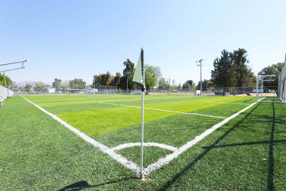 Van 9 mdp a la Unidad Deportiva “Enrique Fernández Martínez”