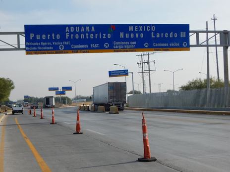 https://images.milenio.com/n-uJAFHAdRNm7Hx1AUzsag7O0TE=/618x348/uploads/media/2021/02/22/puente-internacional-de-nuevo-laredo_thumb_608_348.jpeg
