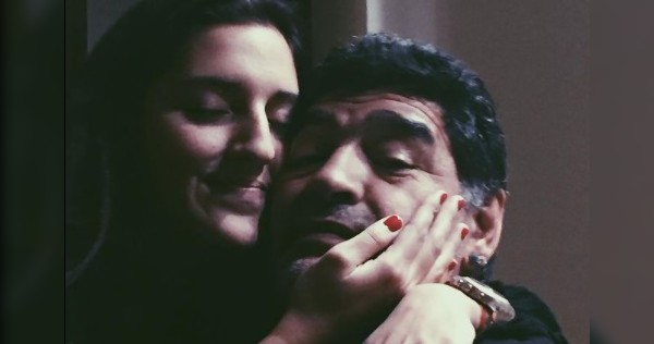 Diego Maradona junto a su hija Jana (Instagram @janamaradona)