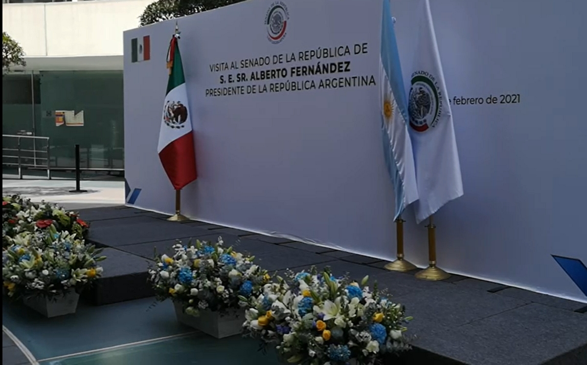 Ya iniciaron los preparativos para la visita del presidente de Argentina al Senado. (Silvia Arellano)