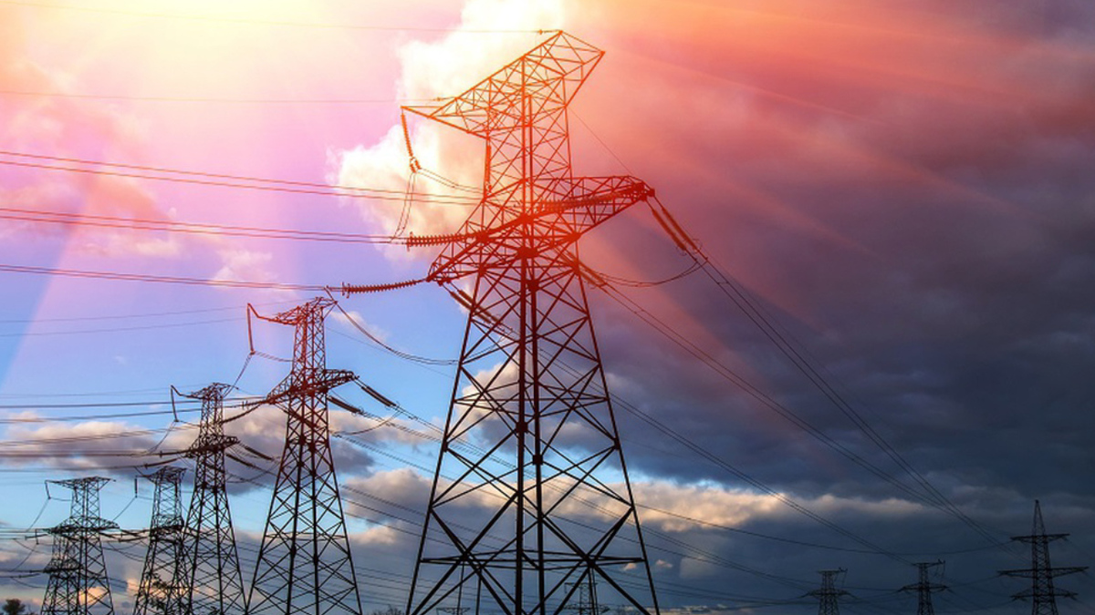 Caintra llama a legisladores reconsiderar aprobación de la Ley de la Industria Eléctrica