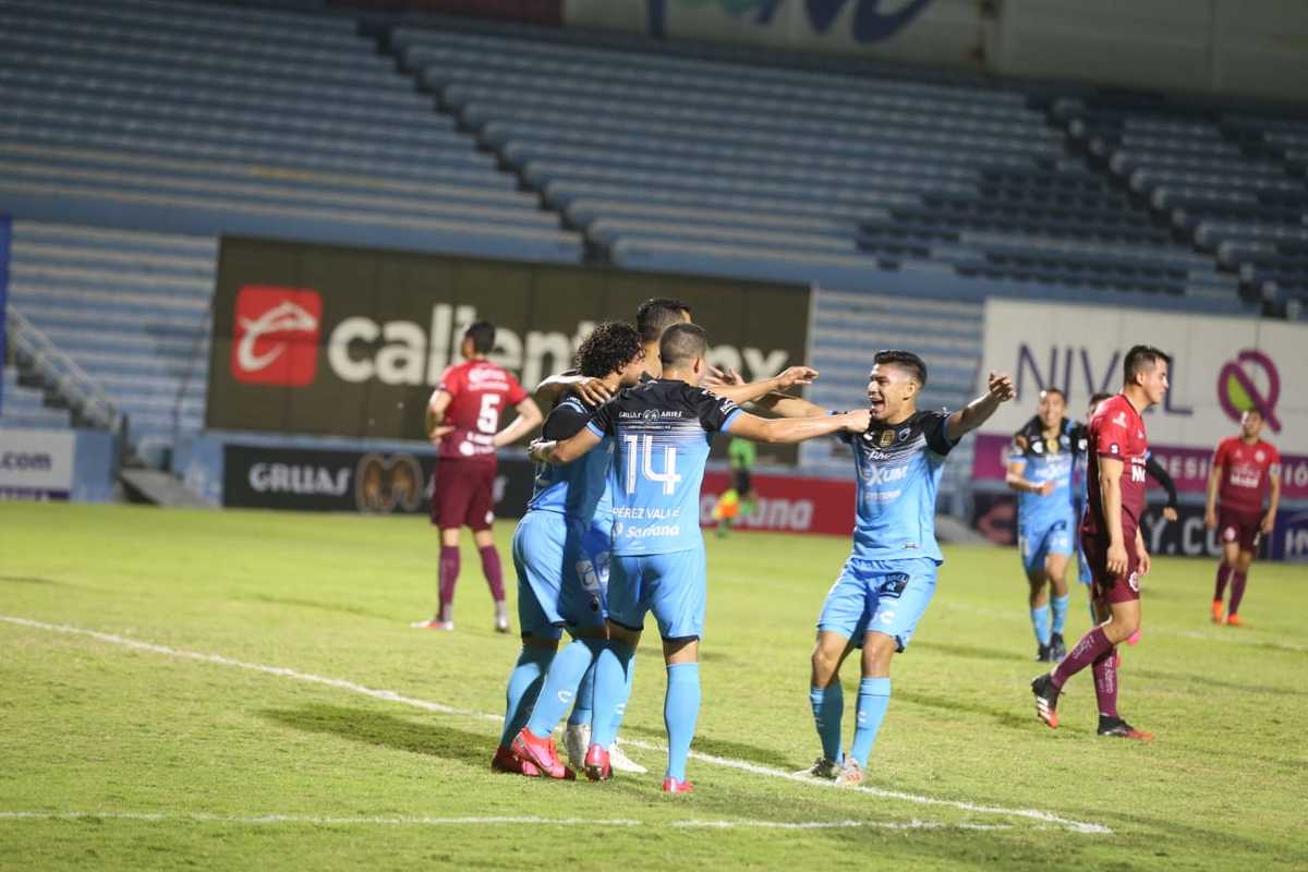 Jaiba Brava vence a Mineros