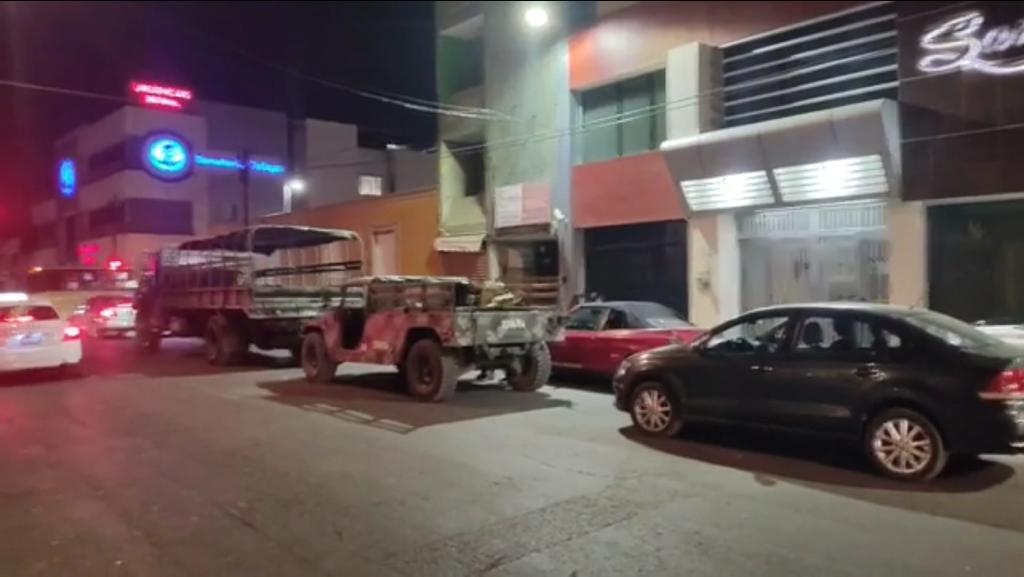 Llega cuerpo de piloto celayense fallecido en accidente aéreo en Xalapa