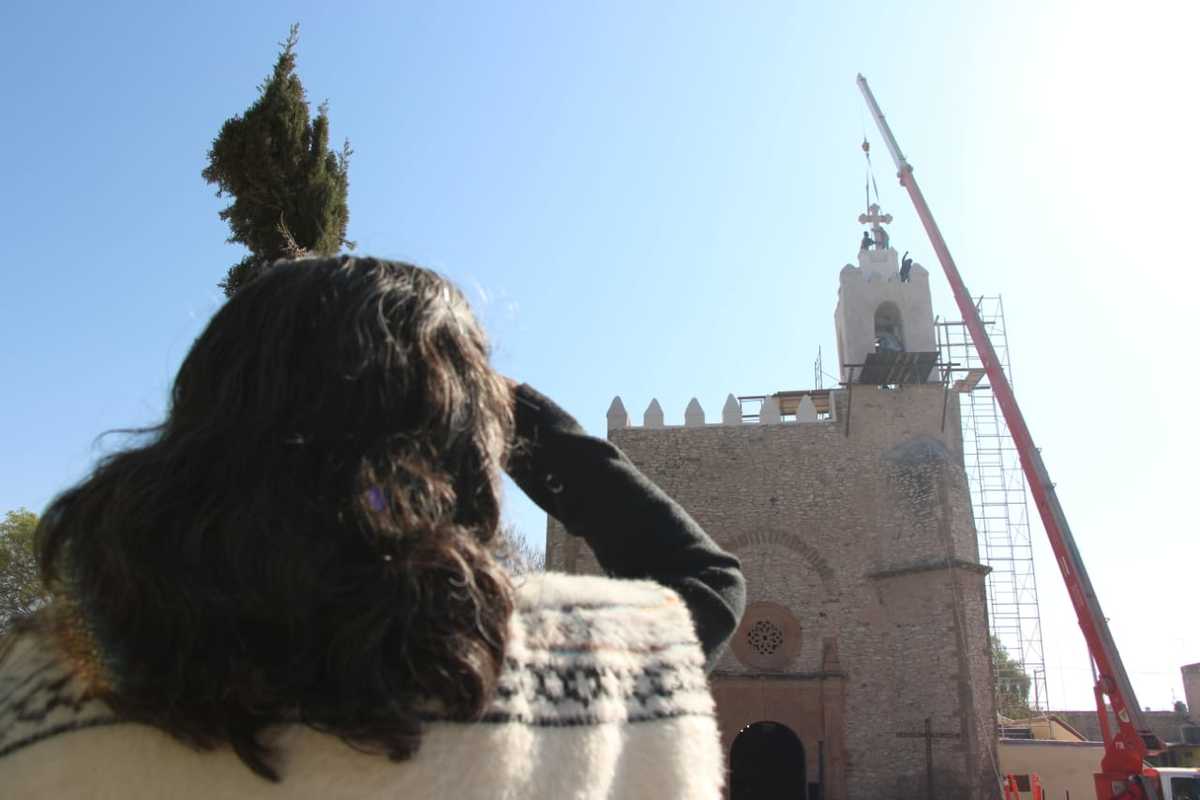 Trabajos al exterior de la parroquia Santiago Apóstol, en Atotonilco de Tula. (Francisco Villeda)