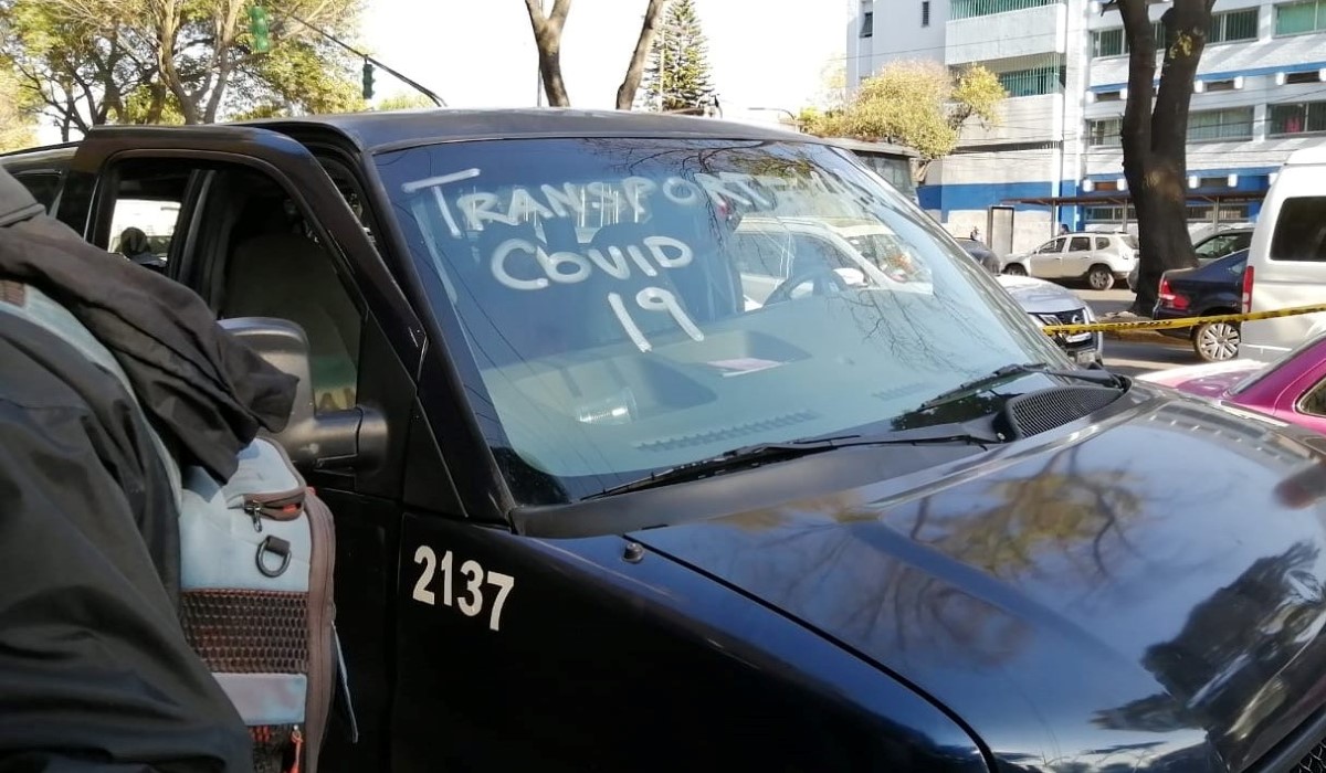 La alcaldía Xochimilco habilitó camionetas para trasladar a los adultos mayores. | Cinthya Stettin