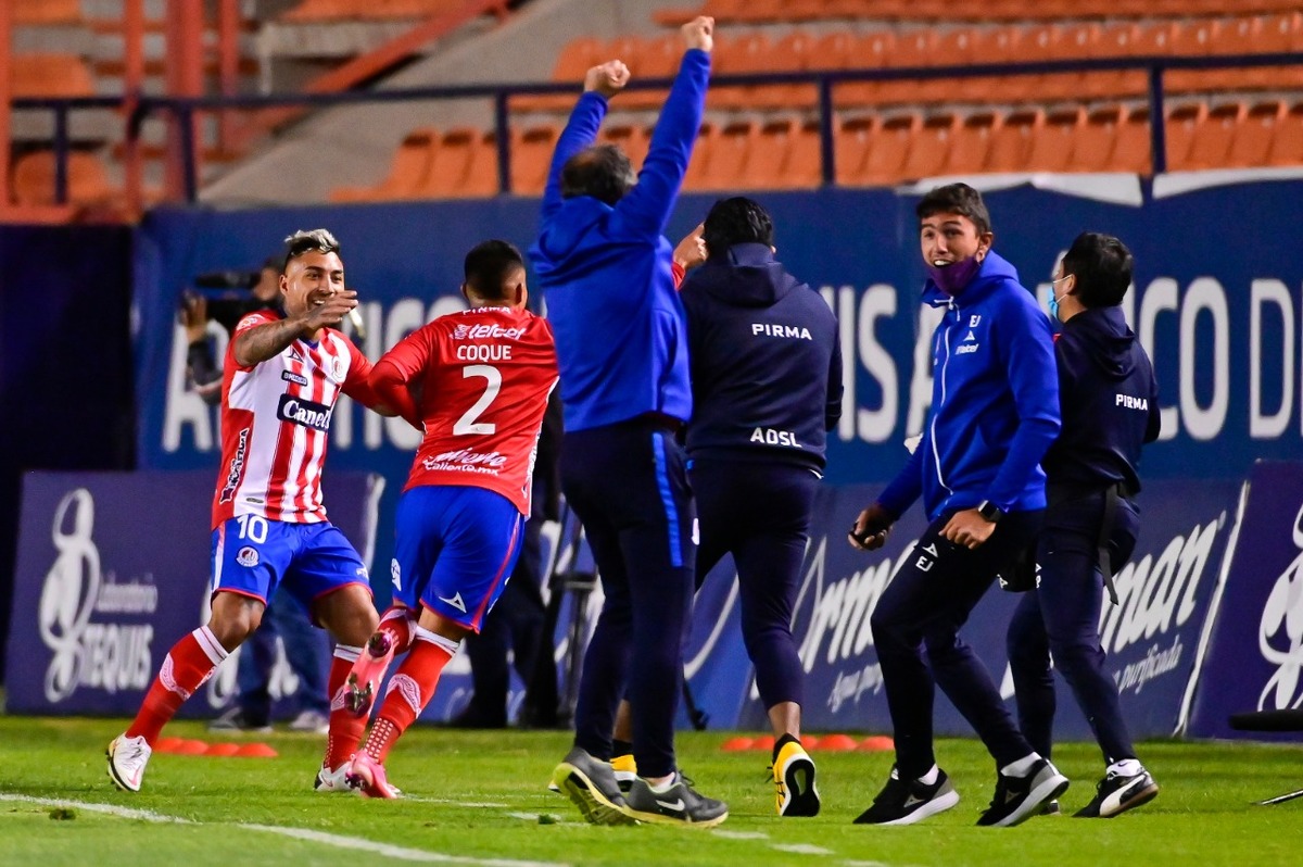 Atlético San Luis (Imago 7)