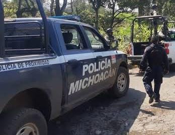 Elementos de la Policía Municipal acordonaron el área. (Jocelyn Estrada)