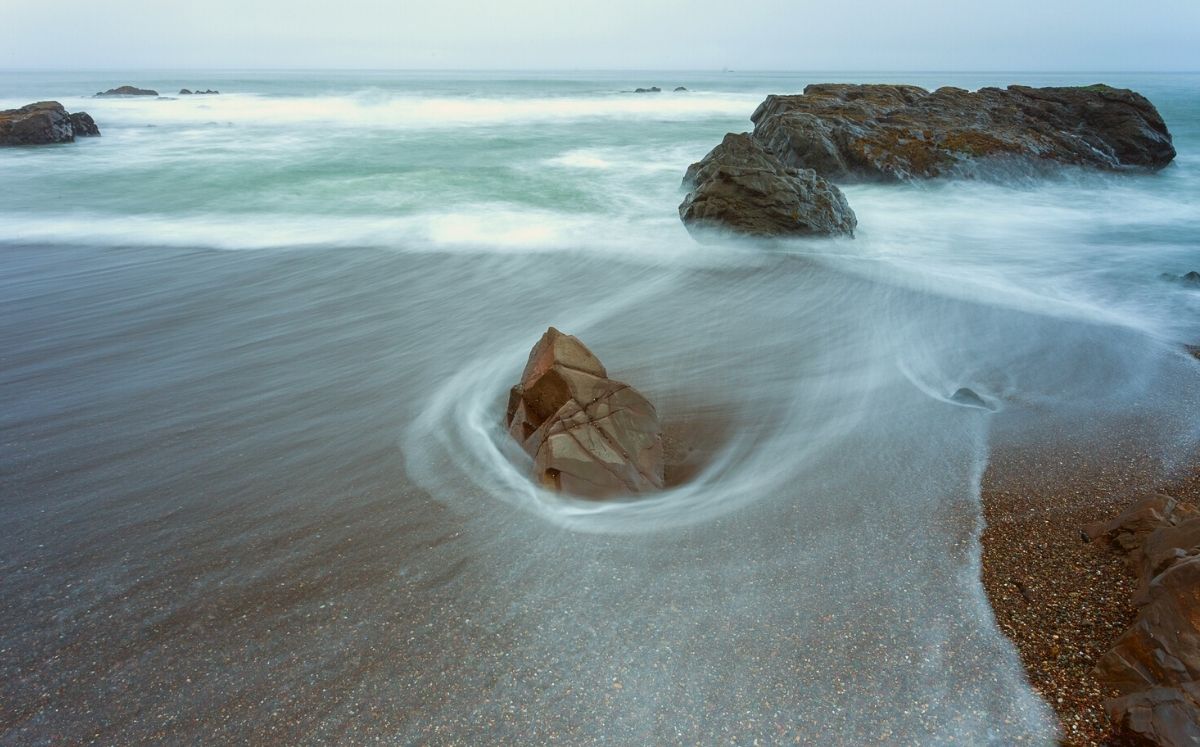 Moonstone Beach de Cambria, California, de las 3 mejores playas de EU, Foto: Marc Harris / EyeEm vía Getty Images
