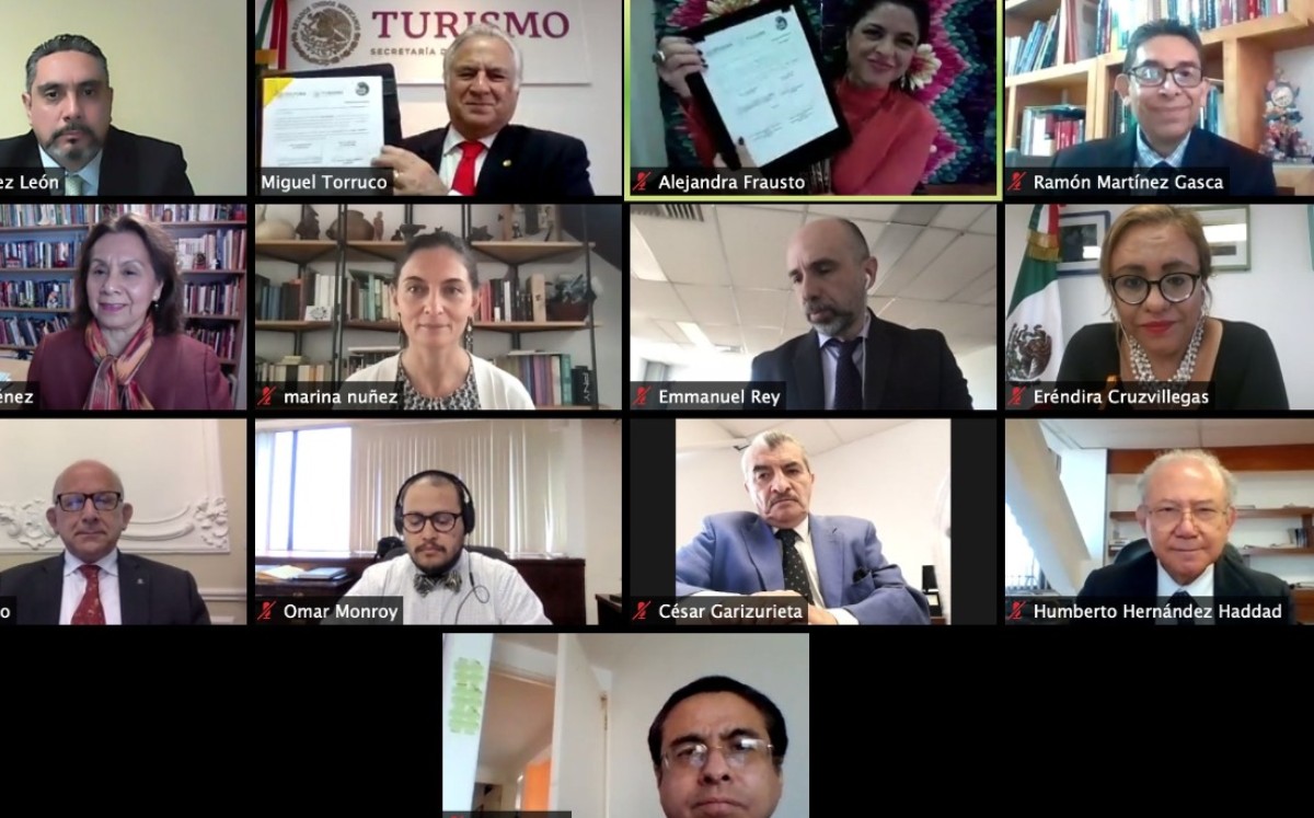 El secretario de Turismo, Miguel Torruco, explicó con la Secretaría de Cultura se capacitará a  empleados. Foto: (Especial)