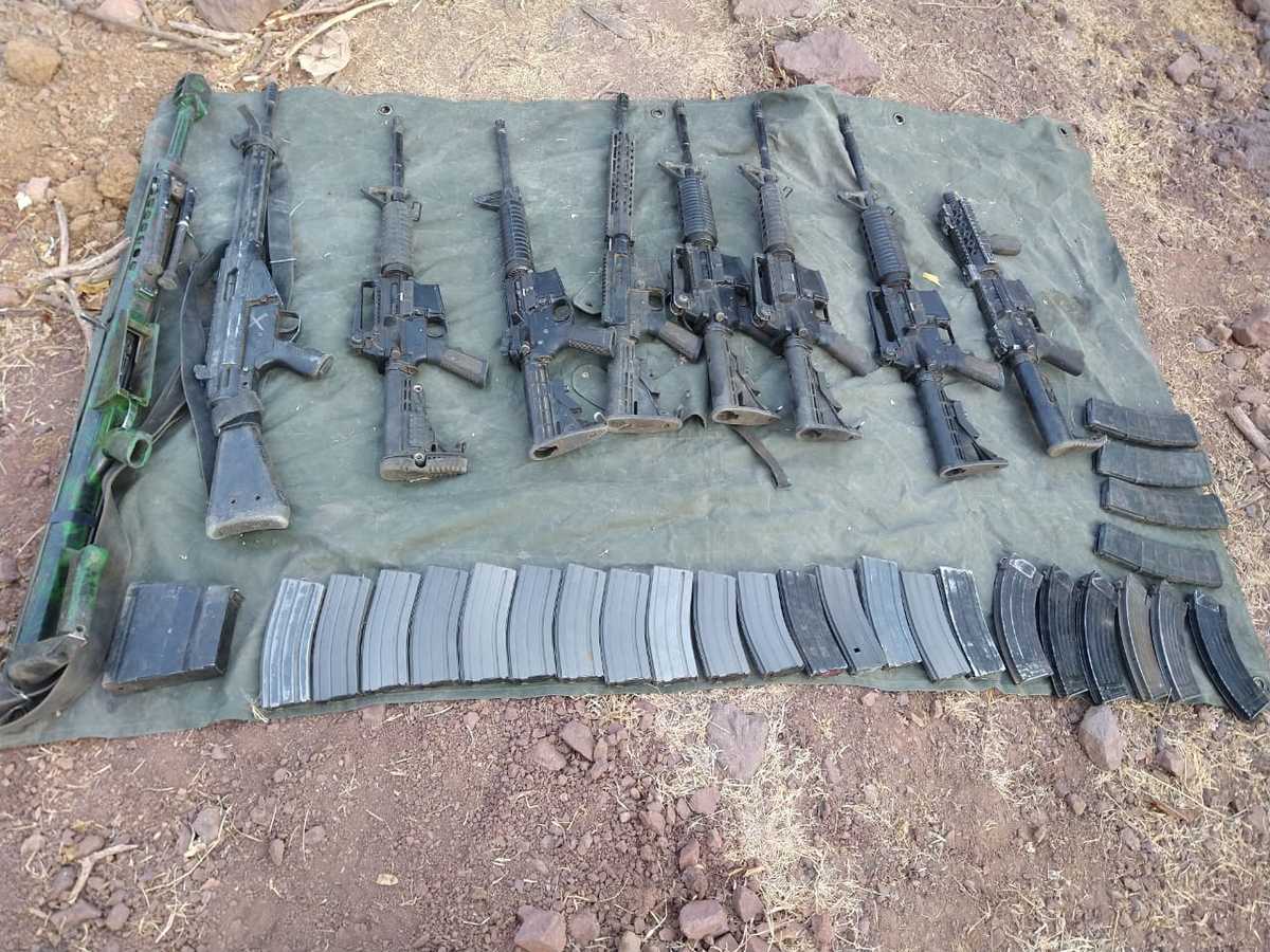 Sedena asegura asegura arsenal en Jilotlán de los Dolores, Jalisco (Cortesía)