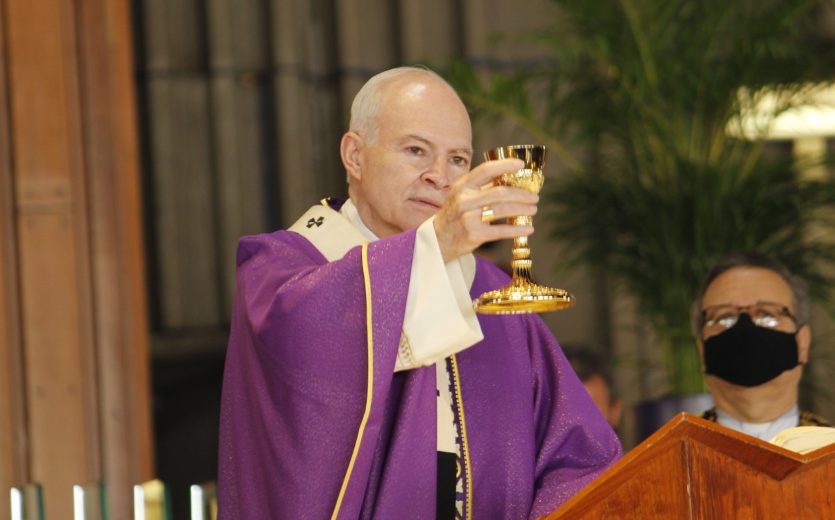 El arzobispo primado de México ofició una misa en la Basílica de Guadalupe. | Especial