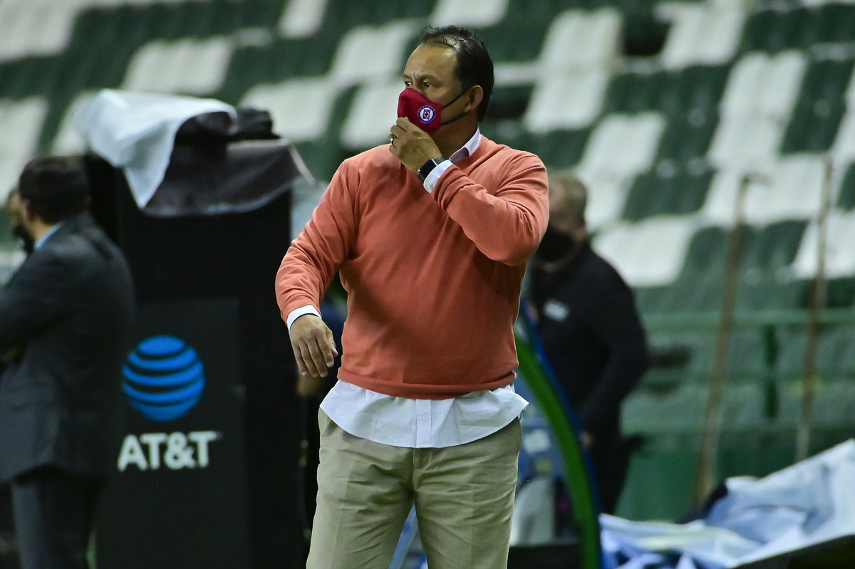 Juan Reynoso, técnico de Cruz Azul (Imago7)