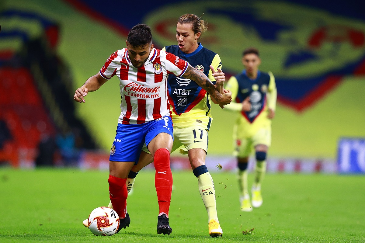 Alexis Vega y Sebastián Córdova (Imago7)