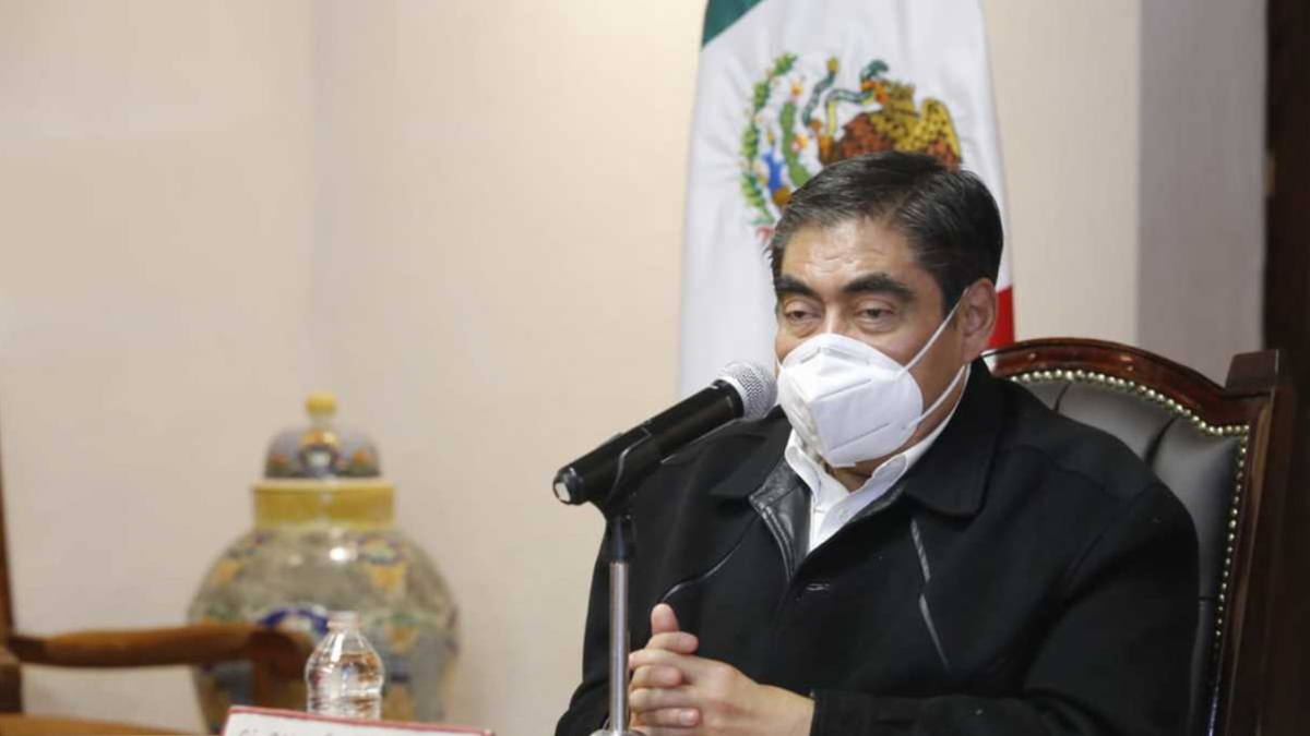 Hubo colusión de servidores públicos en balacera y fuga de reo en Zacatlán: Barbosa