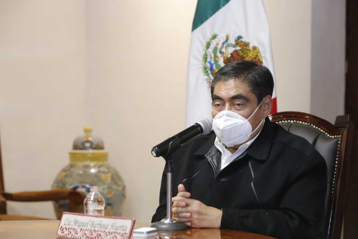 Miguel Barbosa Huerta, gobernador de Puebla. (Especial)