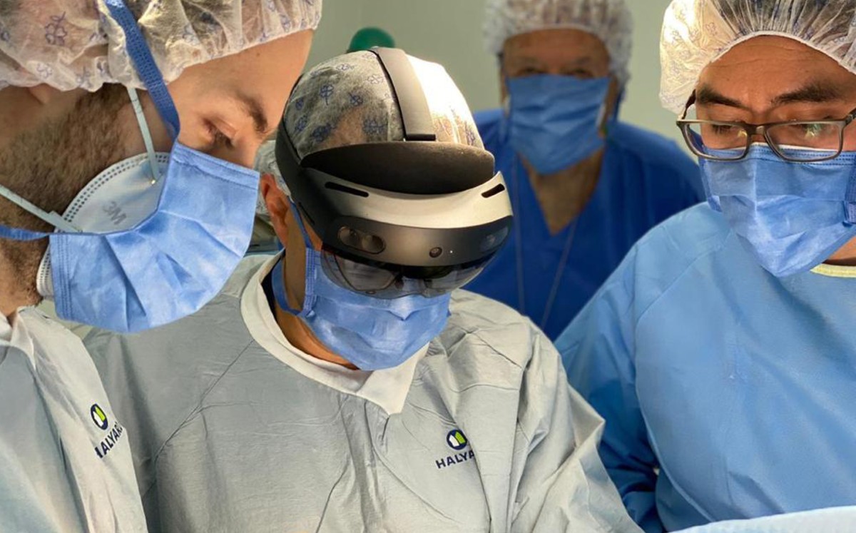Un innovador sistema de lentes que permiten visualizar un holograma del paciente. (UNAM)