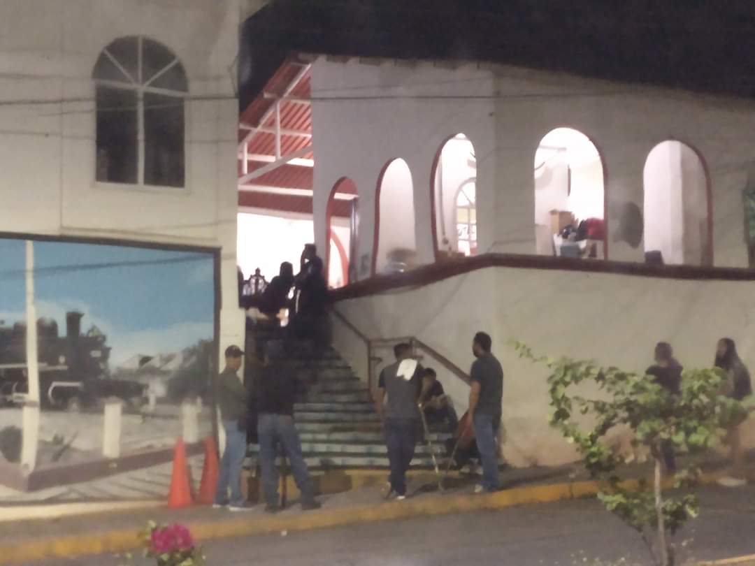 Personal del ayuntamiento en Oaxaca fue secuestrado en Matías Romero. (Especial)
