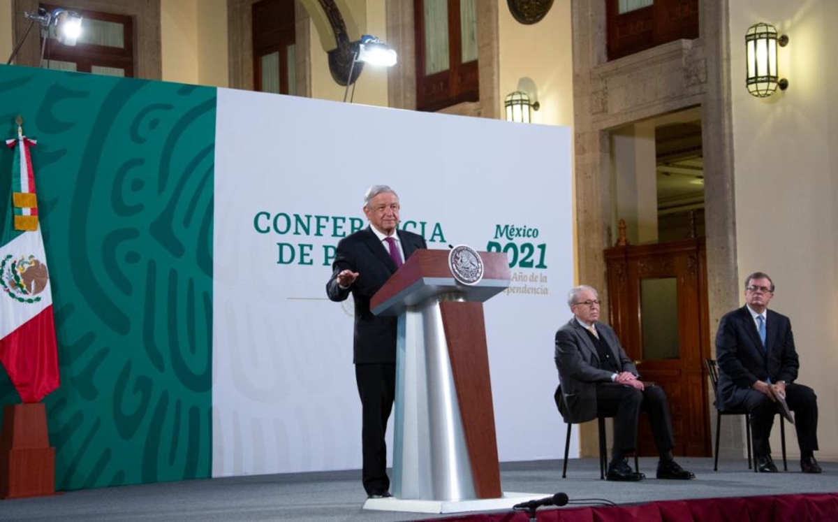El Presidente durante su conferencia de prensa el 02 de marzo en Palacio Nacional. (Cortesía)