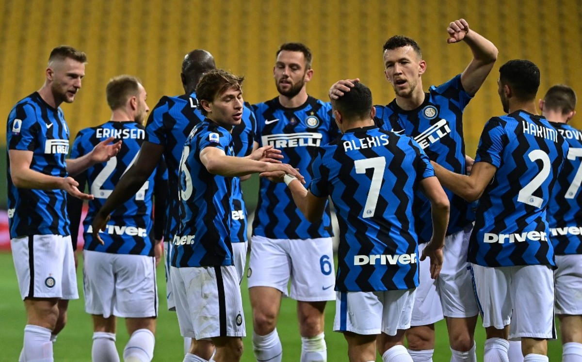 Inter de Milán afianza liderato tras vencer al Parma (AFP)