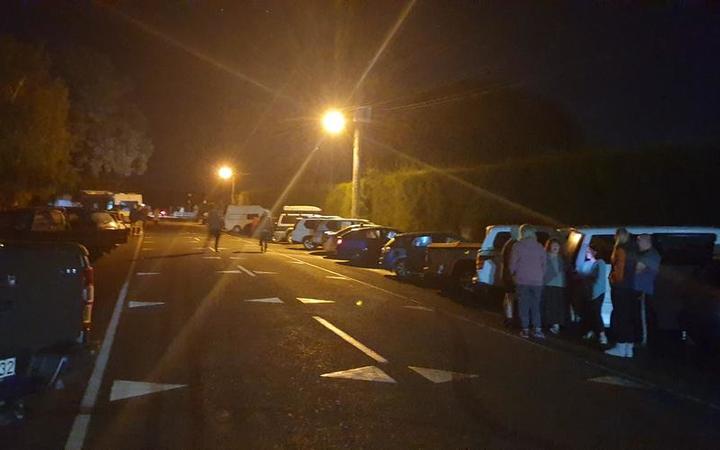 Las personas han tenido que salir de sus casas y evacuar a zonas más altas en Nueva Zelanda. | Foto publicada por RNZ