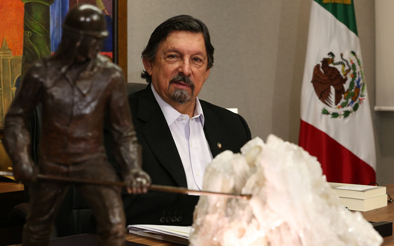 El presidente de la Comisión del Trabajo y Previsión Social del Senado y dirigente minero. (Octavio Hoyos)