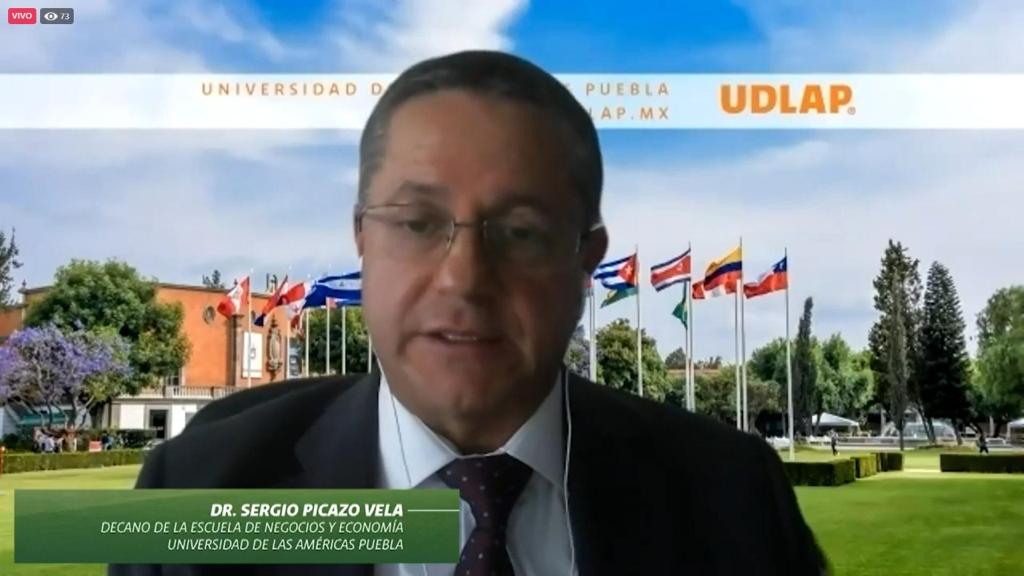 Sergio Picazo Vela, director de la escuela de Negocios| Especial