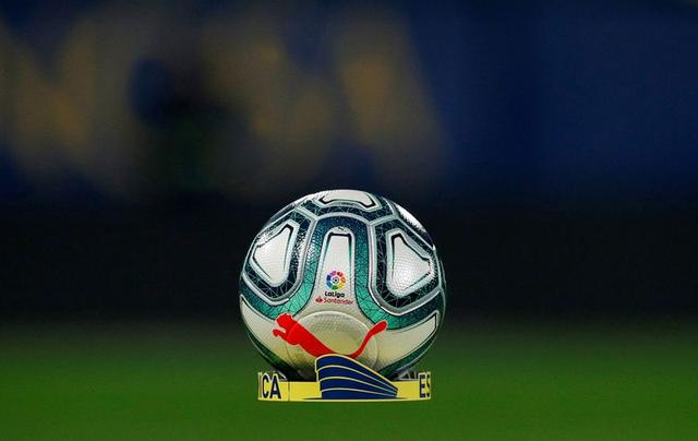 IFAB se reúne para nuevos cambios en el reglamento: manos y fuera de lugar (Reuters)