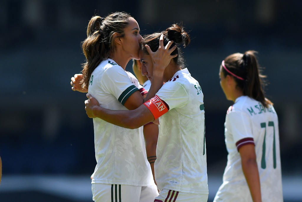 Bianca Sierra y Stephany Mayor (Imago7)