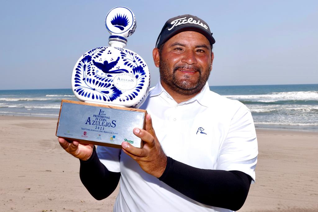 Camarón Rodríguez, campeón de la primera fecha de la temporada 2021 de la Gira de Golf Profesional  (Cortesía)
