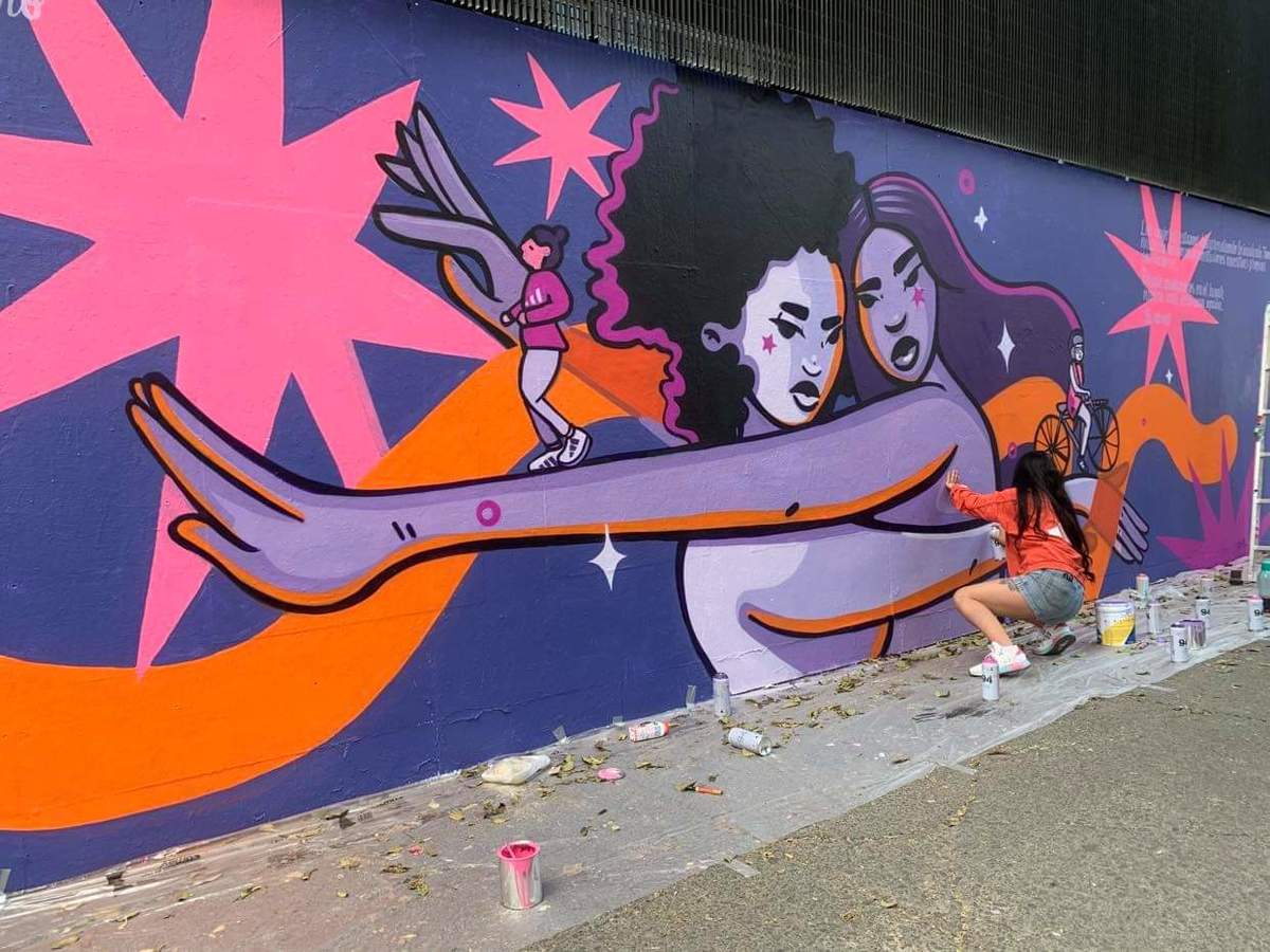 El mural representa la unidad de mujeres previo a la marcha del 8M | Karla Guerrero