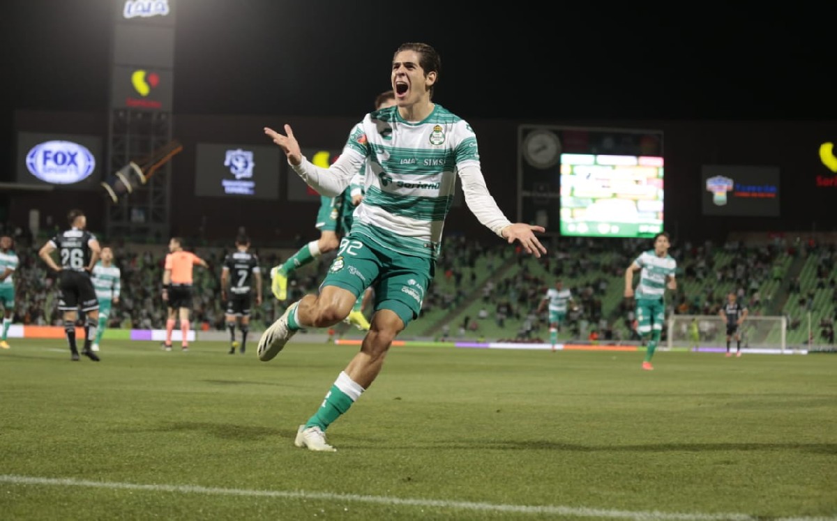 Santiago Muñoz anotó su tercer gol en el torneo. (Mauricio Román)