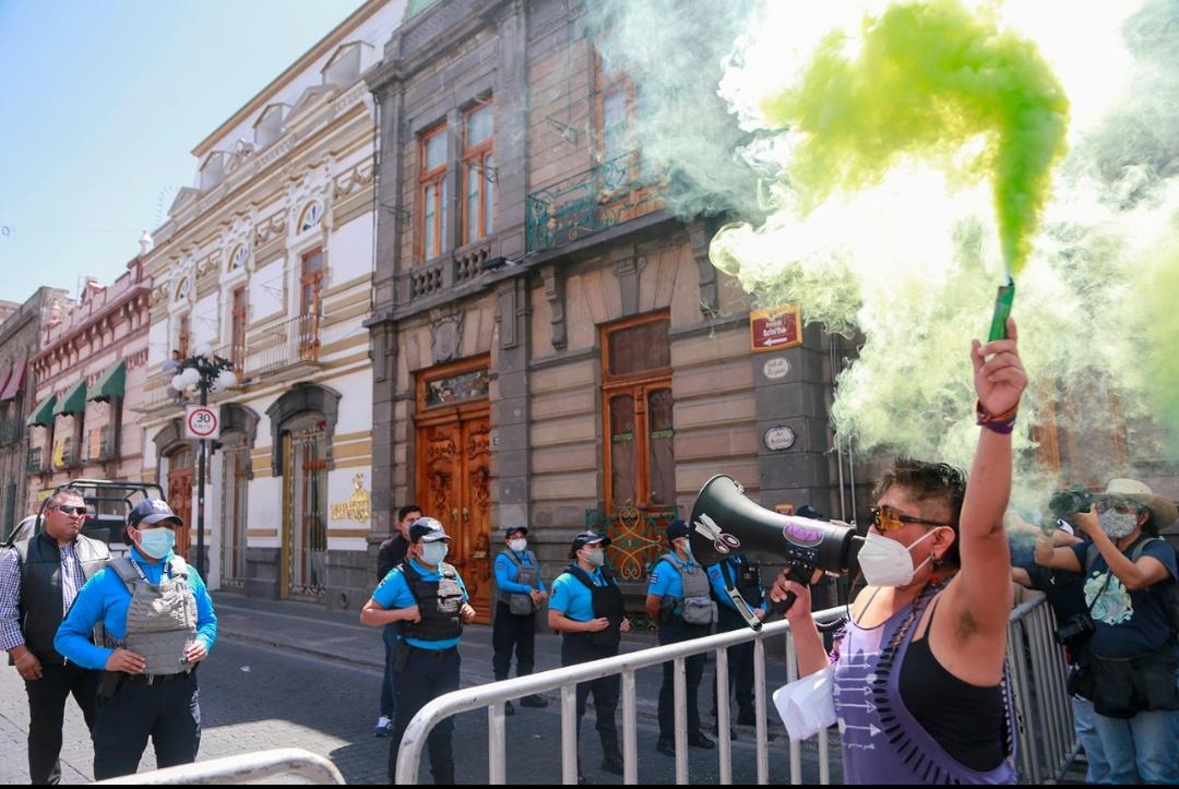 Caminata de "Mujeres Diversas por Nuestros Derechos". (Andrés Lobato)