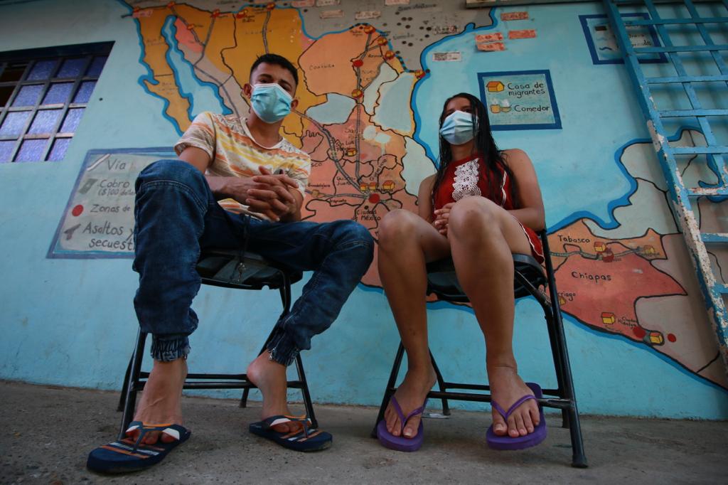 Karina y Kevin llegaron a La 72 en Tenosique, Tabasco, el 25 de febrero. (Manuel López)