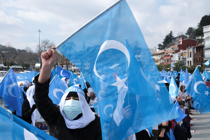 En los países musulmanes, los derechos de las mujeres son más represivos por cuestiones político-religiosas (Reuters)