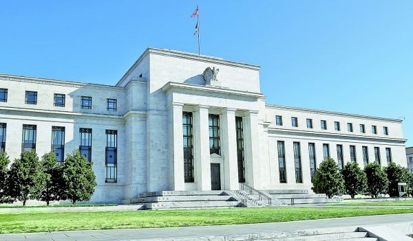 El banco central permitirá que tres programas de préstamos expiren según lo programado, a fin de mes. Leah Millis/Reuters
