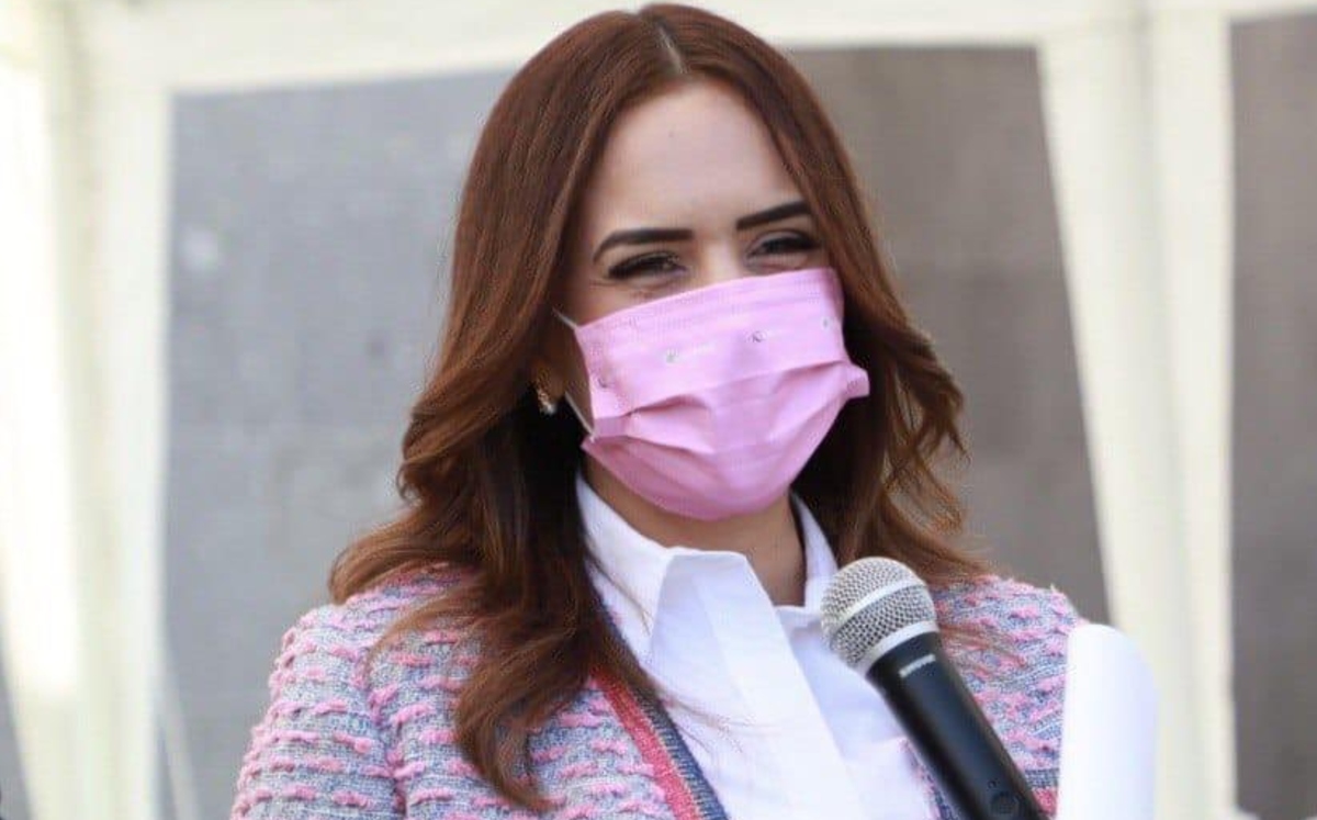 Clara Luz Flores, candidata de la coalición Juntos Haremos Historia al gobierno de Nuevo León.