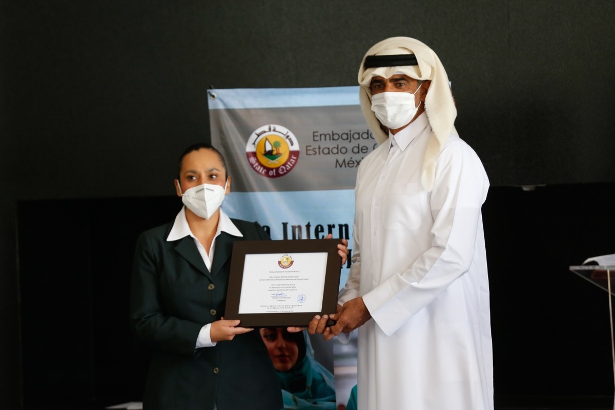 Embajada de Qatar reconoce a enfermeras mexicanas.| Araceli López.