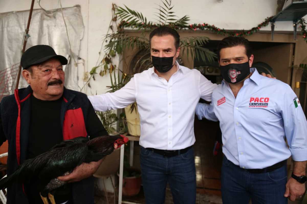 Adrián de la Garza y Francisco Cienfuegos se comprometen a crear mando único en Monterrey. Foto: Jorge López
