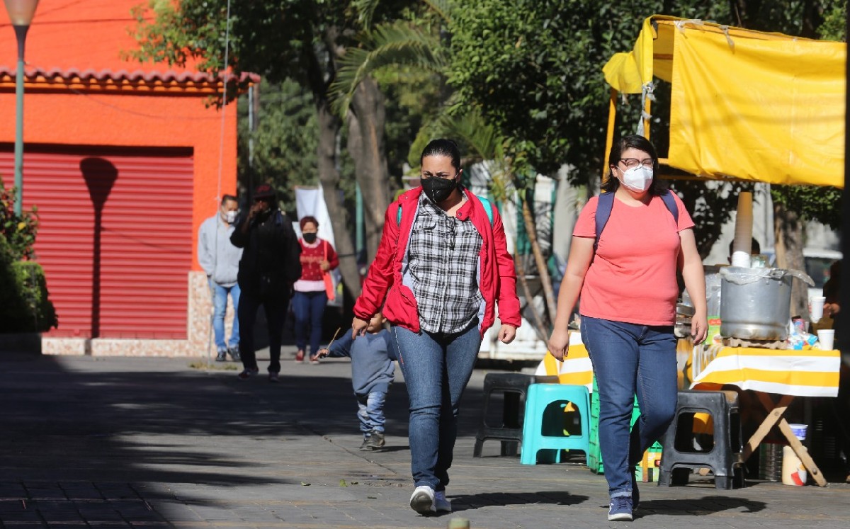 Claudia Sheinbaum pidió guardar la sana distancia en Semana Santa. (Jorge Carballo)