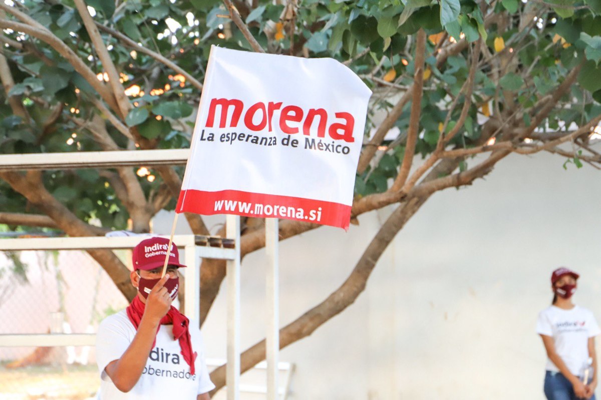 El grupo de mujeres de Morena enviaron una carta con sus demandas al CNE del partido. (@indira_vizcaino)