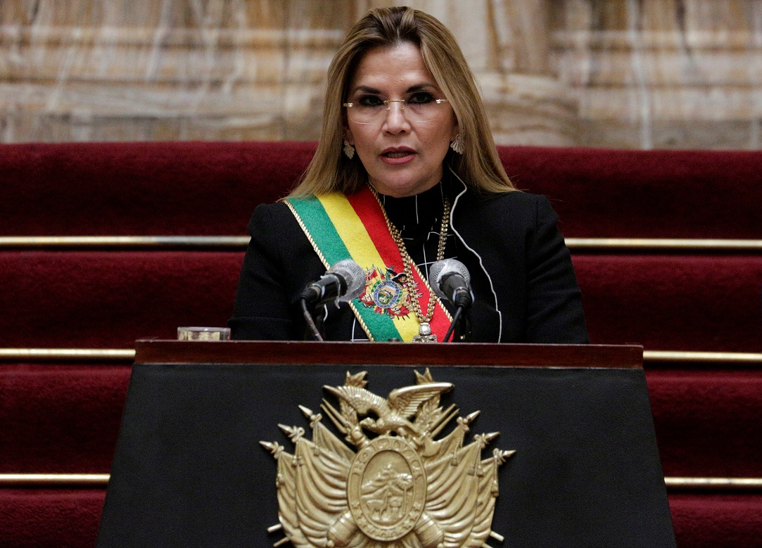 La ex presidenta Jeanine Áñez y ex ministros de Bolivia fueron acusados por cargos de sedición y terrorismo. (Reuters)