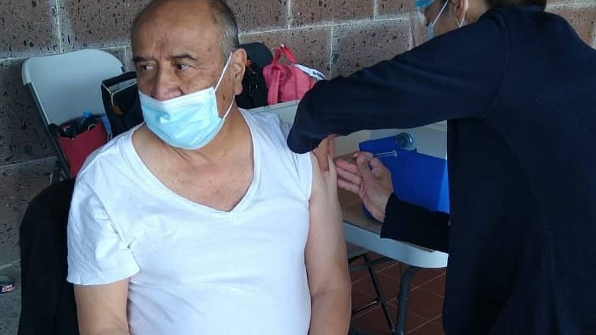 Aplican en Salamanca cerca de 11 mil vacunas anticovid en primer día
