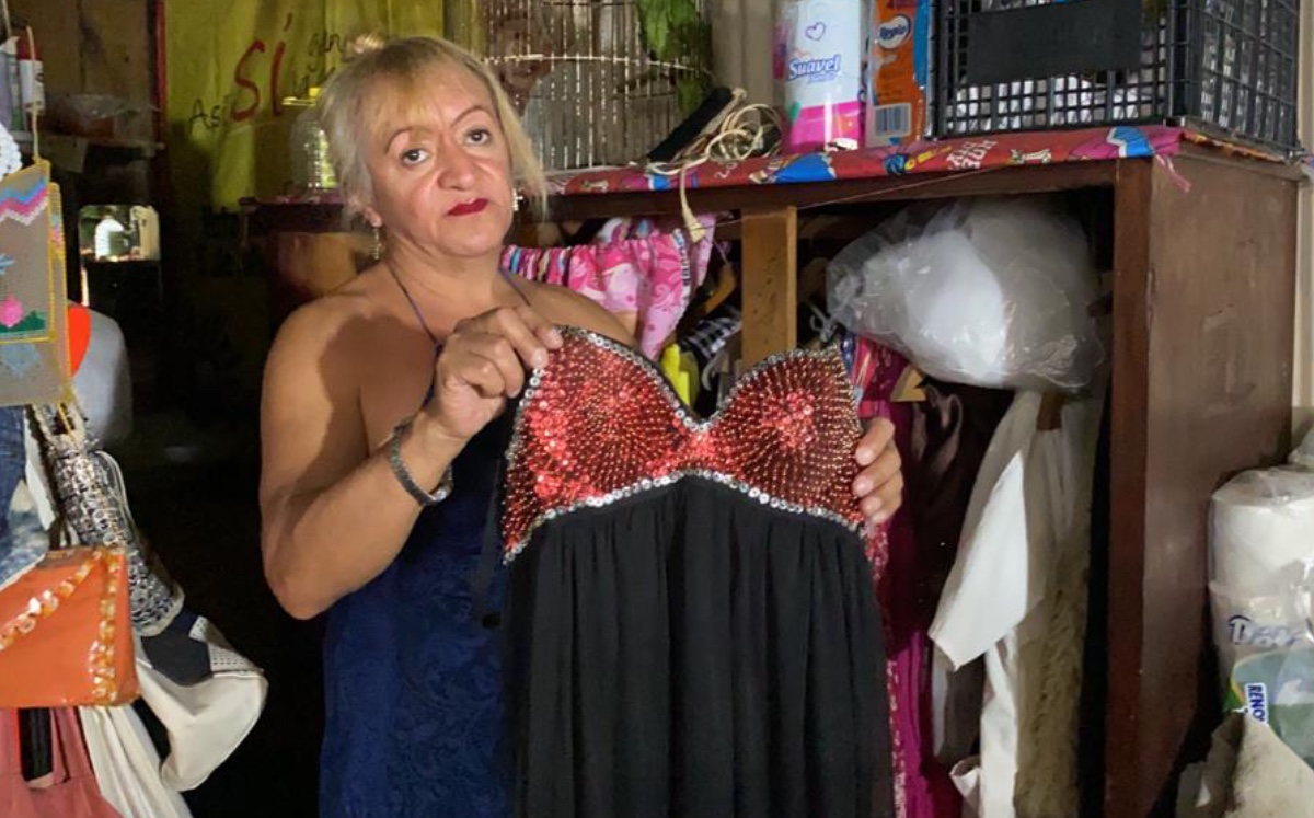 A Betina, trans de 55 años de edad, la pandemia la convirtió en una pepenadora de tiempo completo. (Especial)