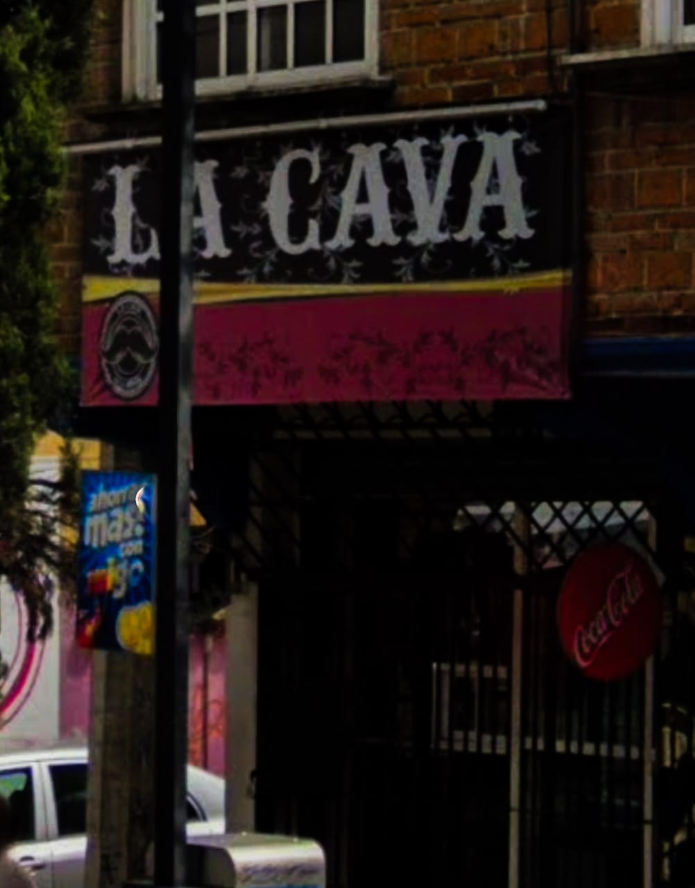 No hay personas detenidas y se desconoce el móvil del crimen.