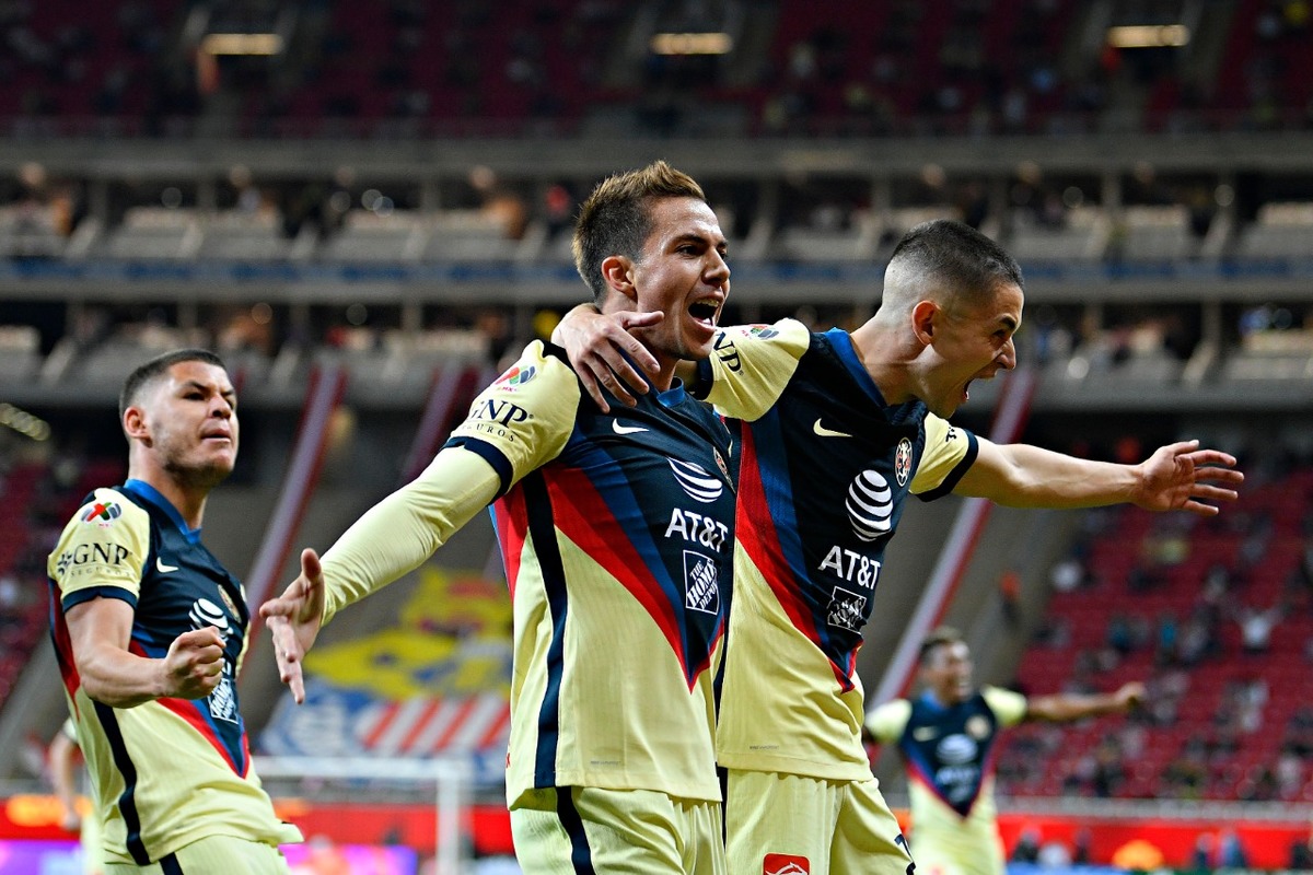 América derrotó a Chivas 3-0 en el Clásico Nacional (Imago7)