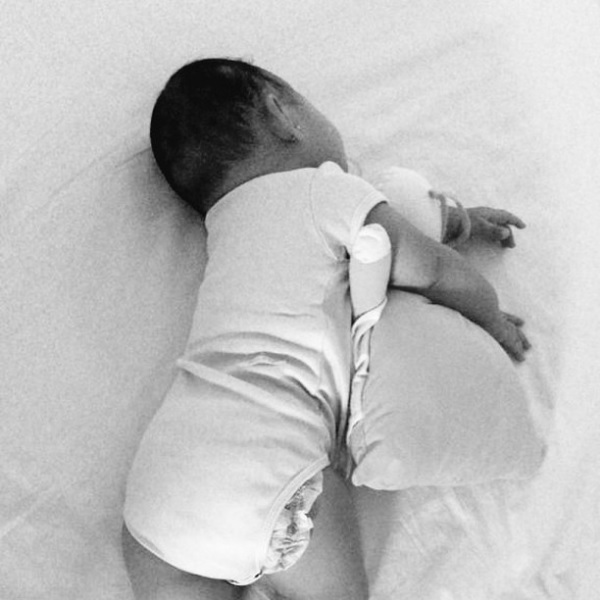 Aurora había sido adoptada por una familia homoparental en Brasil. (Instagram: Volta Aurora)