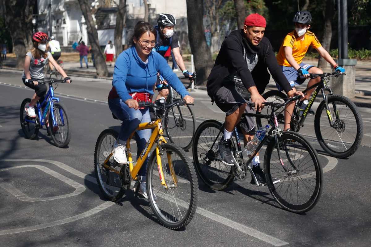 Se reanuda paseo ciclista dominical en la CdMx (Araceli López)