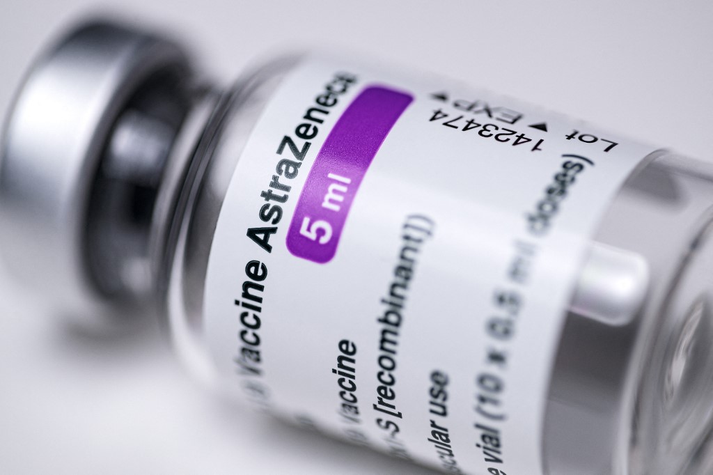 La vacuna de AstraZeneca ya ha sido suspendida en algunos países de Europa. (AFP)